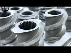 Elemento a vite gemellare dell'estruttore